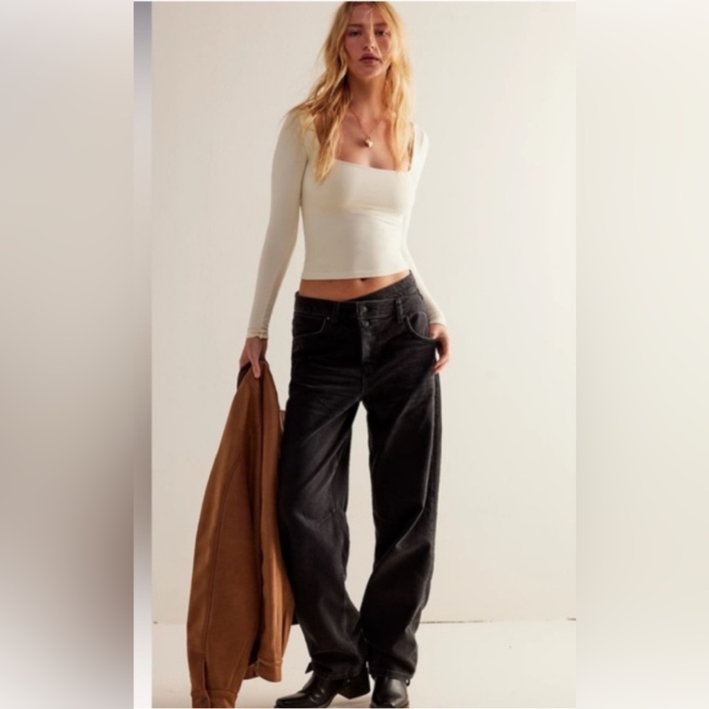 We the free mid rise crossroads jeans Black Straight-Leg
